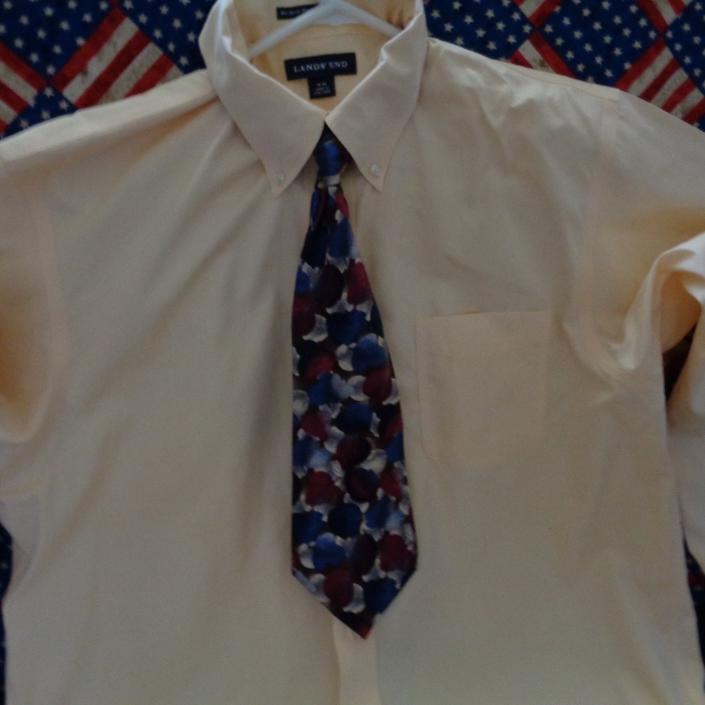 Mens Lands End Dress Shirt With JT Becket Tie.